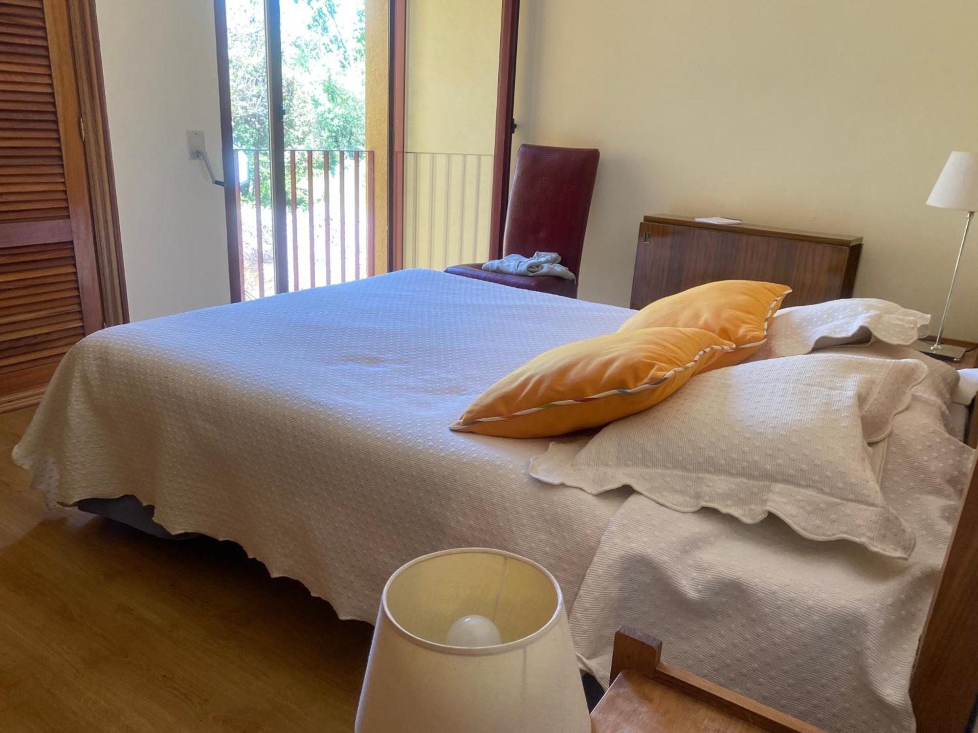 Chalet Con Piscina Vistas Y Salida A Parque Natural เอล เอสโกเรียล ภายนอก รูปภาพ